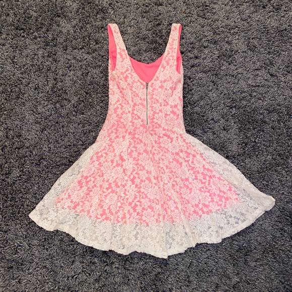 NORDSTROM BABYDOLL LACE PINK/ WHITE DRESS 👗 - Picture 2 of 4